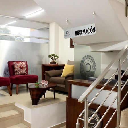 Hostal Camil 로하 외부 사진